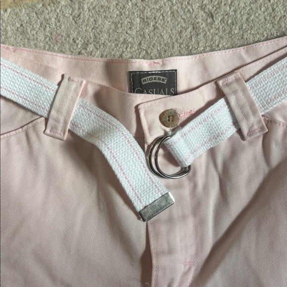 Casual Corner Light Pink Women's Bermuda Shorts with White Belt - Picture 2 of 2